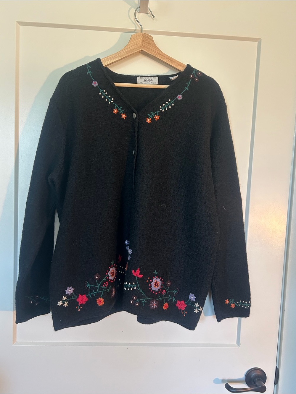 Vtg Lord & Taylor Wool Floral Embroidered Cottagecore Granny Modest Cardigan 2X
